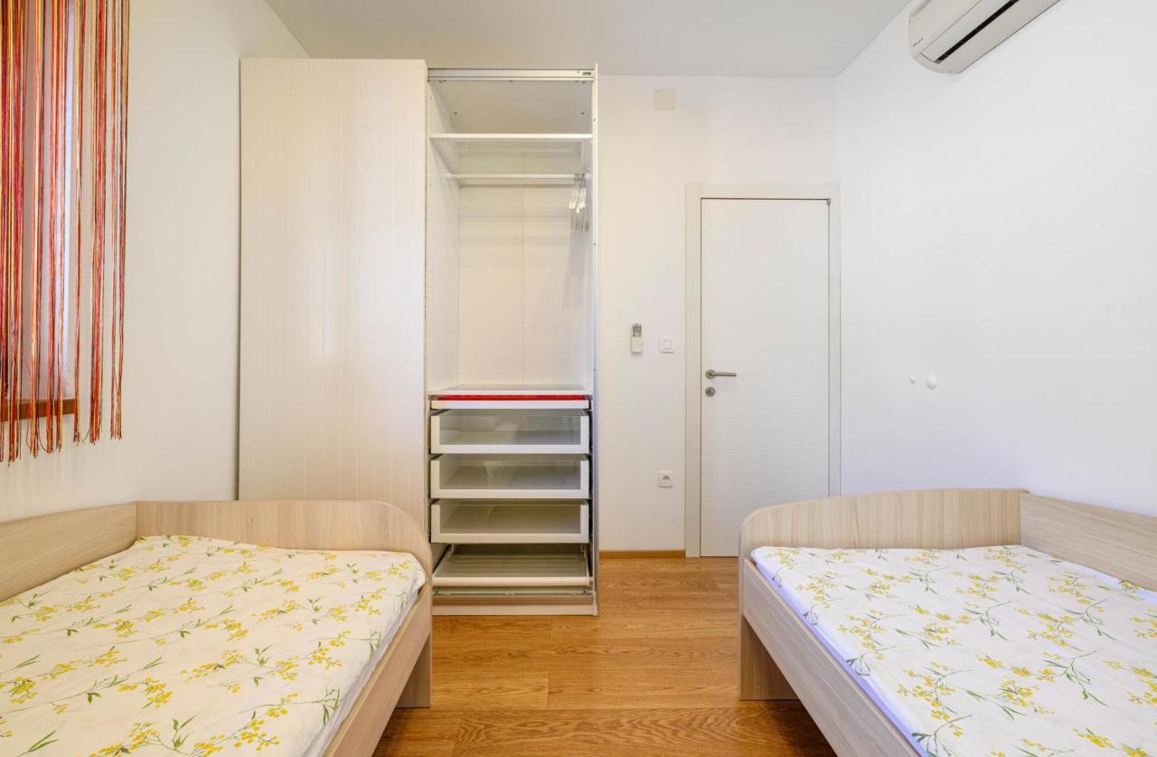 Sibenik Boats Apartment Raslina Екстериор снимка